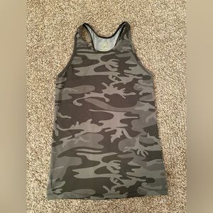 Camo Workout Tank Top - Medium